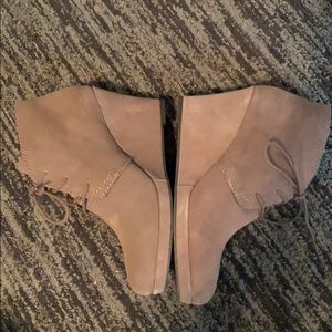 Dolce Vita Booties